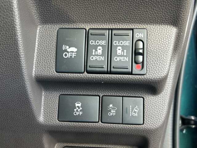 ホンダ フリード ハイブリット G ホンダセンシング 長野県 2019(令1)年 3.5万km フォレストグリーンパール ・純正7インチSDナビゲーション/CD DVD フルセグTV Bluetooth/・バックカメラ/・ETC/・ホンダセンシング/・レーダークルーズコントロール/・オートマチックハイビーム/・レーンキープアシスト/・LEDヘッドライト/・オートライト/・ドライブレコーダー/・両側パワースライドドア/・ウィンカーミラー/・電動格納ミラー/・スマートキー/・エンジンプッシュスタート