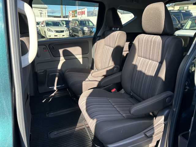 ホンダ フリード ハイブリット G ホンダセンシング 長野県 2019(令1)年 3.5万km フォレストグリーンパール ・純正7インチSDナビゲーション/CD DVD フルセグTV Bluetooth/・バックカメラ/・ETC/・ホンダセンシング/・レーダークルーズコントロール/・オートマチックハイビーム/・レーンキープアシスト/・LEDヘッドライト/・オートライト/・ドライブレコーダー/・両側パワースライドドア/・ウィンカーミラー/・電動格納ミラー/・スマートキー/・エンジンプッシュスタート