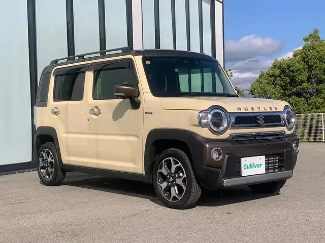 スズキ ハスラー Jスタイル Ⅱ ターボ 大阪府 2023(令5)年 1万km シフォンアイボリーメタリック/ウッディブラウン2トーンルーフ 純正9インチナビ/   フルセグTV/CD/DVD/Bluetooth/USB/衝突軽減/全方位モニター/前席シートヒーター/レーダークルーズコントロール/パドルシフト/アイドリングストップ/純正フロアマット/プッシュスタート/スマートキー/ETC/LEDライト