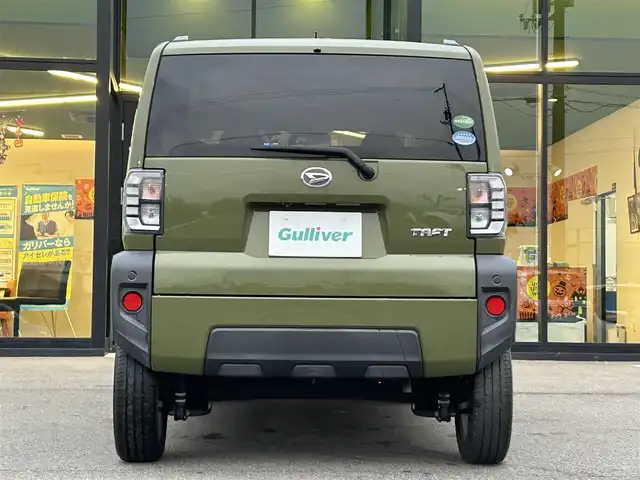 ダイハツ タフト G 愛媛県 2020(令2)年 3.9万km フォレストカーキメタリック KENWOOD7型ナビ(フルセグTV/BT)/バックカメラ/スカイルーフ/前後ドライブレコーダー/前席シートヒーター/スマートアシスト/クリアランスソナー/衝突被害軽減装置/車線逸脱防止装置/電動パーキングブレーキ/AutoHold/LEDヘッドライト/オートライト/アイドリングストップ/ルーフレール/電格ミラー/ステアリングリモコン/シガーソケット/ドアバイザー/現状サマー(純正AW)(165/65/R15)/KUMHO ecowing ES31