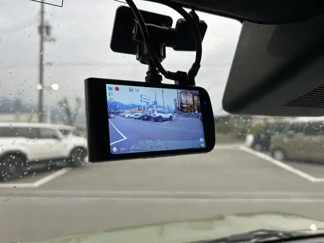 ダイハツ タフト G 愛媛県 2020(令2)年 3.9万km フォレストカーキメタリック KENWOOD7型ナビ(フルセグTV/BT)/バックカメラ/スカイルーフ/前後ドライブレコーダー/前席シートヒーター/スマートアシスト/クリアランスソナー/衝突被害軽減装置/車線逸脱防止装置/電動パーキングブレーキ/AutoHold/LEDヘッドライト/オートライト/アイドリングストップ/ルーフレール/電格ミラー/ステアリングリモコン/シガーソケット/ドアバイザー/現状サマー(純正AW)(165/65/R15)/KUMHO ecowing ES31