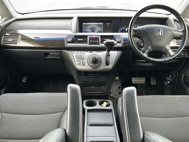 ホンダ エリシオン G Aero HDDナビ SP 鹿児島県 2011(平23)年 8.2万km プレミアムホワイトパール ワンオーナー/純正ナビ　/（AM/FM/CD/TV/DVD）/両側パワースライドドア/バックカメラ/コーナーセンサー/3列シート/パワーステアリング/パワーウィンドウ/純正フロアマット/取扱説明書/保証書/スペアキー×１