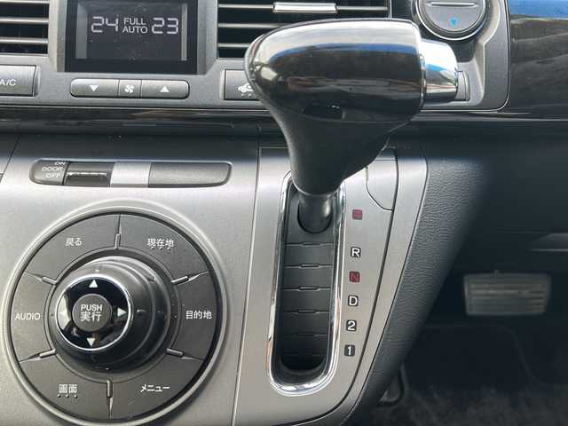 ホンダ エリシオン G Aero HDDナビ SP 鹿児島県 2011(平23)年 8.2万km プレミアムホワイトパール ワンオーナー/純正ナビ　/（AM/FM/CD/TV/DVD）/両側パワースライドドア/バックカメラ/コーナーセンサー/3列シート/パワーステアリング/パワーウィンドウ/純正フロアマット/取扱説明書/保証書/スペアキー×１
