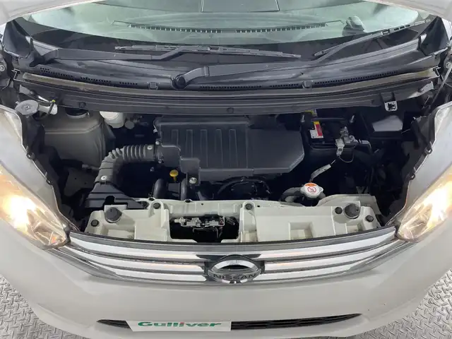 日産 デイズ ルークス X 神奈川県 2014(平26)年 0.8万km ホワイトパール 純正7型SDナビゲーション【MM114D-W】/AM FM フルセグ CD USB SD/アラウンドビューモニター/片側パワースライドドア/アイドリングストップ/前方ドライブレコーダー/ETC/純正フロアマット/電動格納ミラー/スマートキー