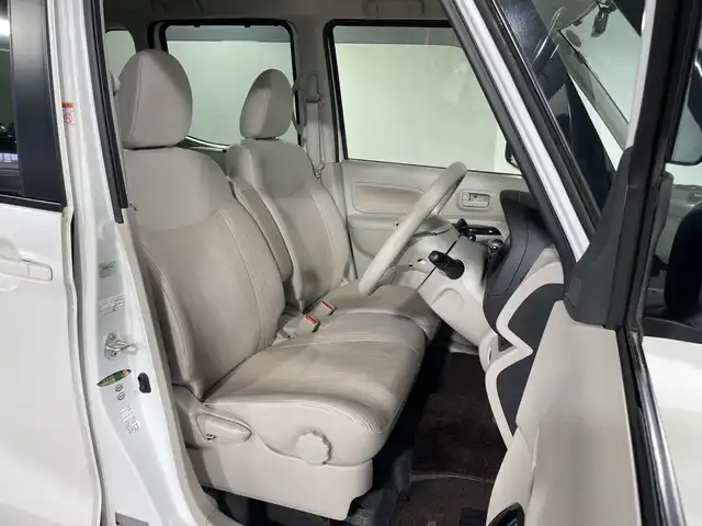 日産 デイズ ルークス X 神奈川県 2014(平26)年 0.8万km ホワイトパール 純正7型SDナビゲーション【MM114D-W】/AM FM フルセグ CD USB SD/アラウンドビューモニター/片側パワースライドドア/アイドリングストップ/前方ドライブレコーダー/ETC/純正フロアマット/電動格納ミラー/スマートキー