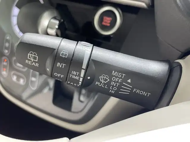 日産 デイズ ルークス X 神奈川県 2014(平26)年 0.8万km ホワイトパール 純正7型SDナビゲーション【MM114D-W】/AM FM フルセグ CD USB SD/アラウンドビューモニター/片側パワースライドドア/アイドリングストップ/前方ドライブレコーダー/ETC/純正フロアマット/電動格納ミラー/スマートキー