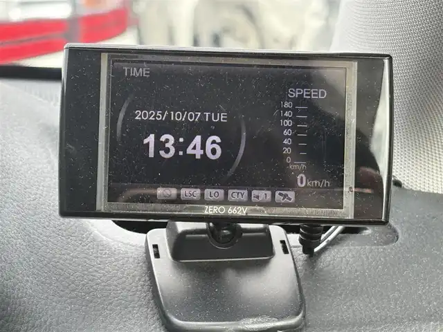スバル アウトバック X－ブレイク 滋賀県 2020(令2)年 4.3万km クリスタルホワイトP 純正ナビ/（AM/FM/CD/DVD/フルセグTV/Bluetooth）/バックカメラ/前方ドライブレコーダー/前席シートヒーター/レーンキープアシスト/クルーズコントロール/ＬＥＤヘッドライト/ルーフレール/ビルトインＥＴＣ/純正アルミホイール