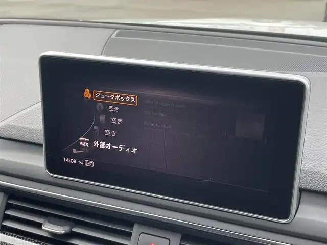 アウディ Ｓ５ スポーツバック 群馬県 2018(平30)年 2.9万km グレイシアホワイトメタリック MMIナビ/CD・DVD・BT・フルセグ/サラウンドビューカメラ/パークアシスト/前後ドライブレコーダー/ビルトインETC2.0/ハーフレザーシート/電動リアゲート/マトリクスLEDヘッドランプ/ヘッドランプウォッシャー/バーチャルコックピット/パワーシート/シートヒーター/純正フロアマット/純正19インチAW/取説・保証書/スマートキー×2/純正グリル積込