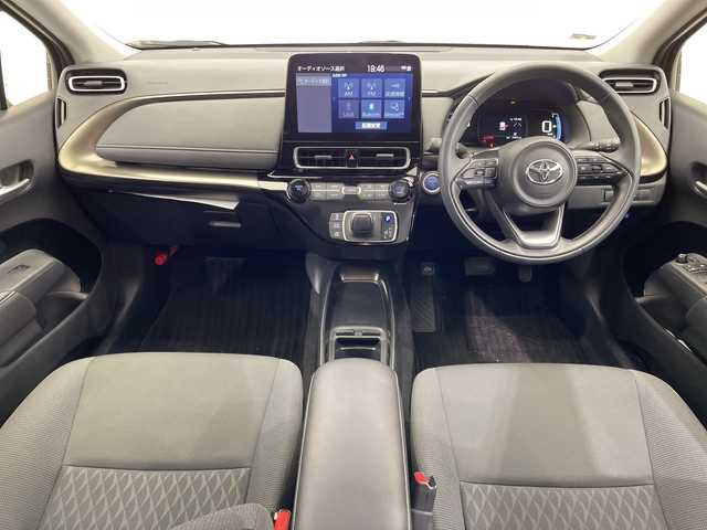 トヨタ アクア Z 栃木県 2023(令5)年 1.1万km クリアベージュメタリック 純正10.5型ディスプレイオーディオ/(Bluetooth・USB)/パノラミックビューモニター/トヨタセーフティセンス/ ・プリクラッシュセーフティ/ ・レーンキープアシスト/ ・オートクルーズコントロール/ ・オートハイビーム/ブラインドスポットモニター/コーナーセンサー/LEDヘッドライト/オートライト/フロントフォグランプ/AC100V充電/ETC/純正アルミホイール/純正フロアマット/スマートキー