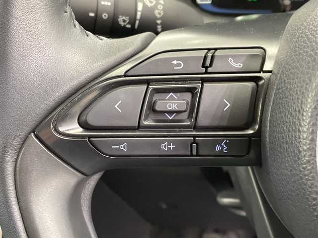 トヨタ アクア Z 栃木県 2023(令5)年 1.1万km クリアベージュメタリック 純正10.5型ディスプレイオーディオ/(Bluetooth・USB)/パノラミックビューモニター/トヨタセーフティセンス/ ・プリクラッシュセーフティ/ ・レーンキープアシスト/ ・オートクルーズコントロール/ ・オートハイビーム/ブラインドスポットモニター/コーナーセンサー/LEDヘッドライト/オートライト/フロントフォグランプ/AC100V充電/ETC/純正アルミホイール/純正フロアマット/スマートキー