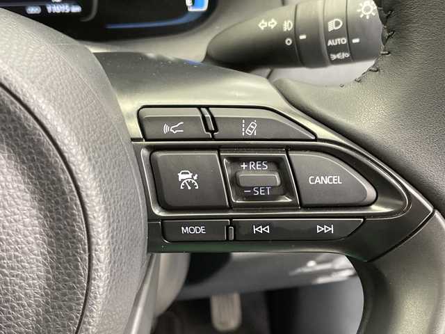 トヨタ アクア Z 栃木県 2023(令5)年 1.1万km クリアベージュメタリック 純正10.5型ディスプレイオーディオ/(Bluetooth・USB)/パノラミックビューモニター/トヨタセーフティセンス/ ・プリクラッシュセーフティ/ ・レーンキープアシスト/ ・オートクルーズコントロール/ ・オートハイビーム/ブラインドスポットモニター/コーナーセンサー/LEDヘッドライト/オートライト/フロントフォグランプ/AC100V充電/ETC/純正アルミホイール/純正フロアマット/スマートキー