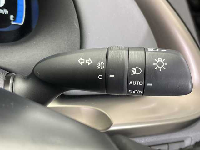 トヨタ アクア Z 栃木県 2023(令5)年 1.1万km クリアベージュメタリック 純正10.5型ディスプレイオーディオ/(Bluetooth・USB)/パノラミックビューモニター/トヨタセーフティセンス/ ・プリクラッシュセーフティ/ ・レーンキープアシスト/ ・オートクルーズコントロール/ ・オートハイビーム/ブラインドスポットモニター/コーナーセンサー/LEDヘッドライト/オートライト/フロントフォグランプ/AC100V充電/ETC/純正アルミホイール/純正フロアマット/スマートキー