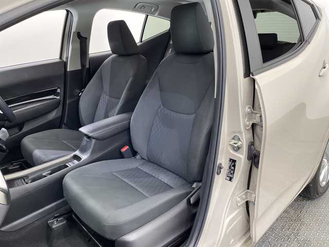 トヨタ アクア Z 栃木県 2023(令5)年 1.1万km クリアベージュメタリック 純正10.5型ディスプレイオーディオ/(Bluetooth・USB)/パノラミックビューモニター/トヨタセーフティセンス/ ・プリクラッシュセーフティ/ ・レーンキープアシスト/ ・オートクルーズコントロール/ ・オートハイビーム/ブラインドスポットモニター/コーナーセンサー/LEDヘッドライト/オートライト/フロントフォグランプ/AC100V充電/ETC/純正アルミホイール/純正フロアマット/スマートキー