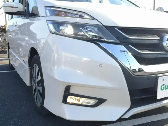 日産 セレナ ハイウェイスター プロパイロットED 茨城県 2017(平29)年 8万km ブリリアントホワイトパール 純正ナビ/【iPod・SD・AM・FM・TV・ウォークマン・USB・BT・CD・DVD・Blu-ray・HDMI・VTR・AUX】/プロパイロット/フリップダウンモニター/レーダークルコン/Bカメラ/ETC/前後ドラレコ/前後コーナーセンサー/両側パワスラ/ブレーキホールド/フロアマット/純正アルミホイール
