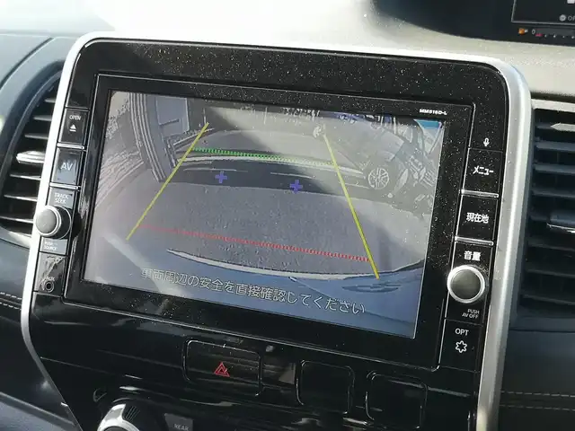 日産 セレナ ハイウェイスター プロパイロットED 茨城県 2017(平29)年 8万km ブリリアントホワイトパール 純正ナビ/【iPod・SD・AM・FM・TV・ウォークマン・USB・BT・CD・DVD・Blu-ray・HDMI・VTR・AUX】/プロパイロット/フリップダウンモニター/レーダークルコン/Bカメラ/ETC/前後ドラレコ/前後コーナーセンサー/両側パワスラ/ブレーキホールド/フロアマット/純正アルミホイール