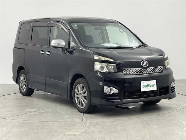 トヨタ ヴォクシー ZS 煌 愛知県 2011(平23)年 13.8万km ブラック ナビＮＨＤＴ－Ｗ６０Ｇ　/バックカメラ　/ＥＴＣ　/ＨＩＤライト　/両側パワスラ　/前後ドラレコ　/プッシュスタート　/ワンセグＴＶ　/アルミホイール　/スマートキー　/フロアマット　/オートエアコン　/電格ミラー　/フォグ