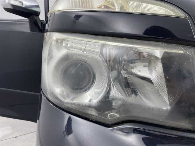 トヨタ ヴォクシー ZS 煌 愛知県 2011(平23)年 13.8万km ブラック ナビＮＨＤＴ－Ｗ６０Ｇ　/バックカメラ　/ＥＴＣ　/ＨＩＤライト　/両側パワスラ　/前後ドラレコ　/プッシュスタート　/ワンセグＴＶ　/アルミホイール　/スマートキー　/フロアマット　/オートエアコン　/電格ミラー　/フォグ