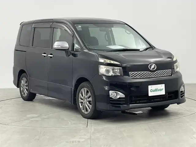 トヨタ ヴォクシー ZS 煌 愛知県 2011(平23)年 13.8万km ブラック ナビＮＨＤＴ－Ｗ６０Ｇ　/バックカメラ　/ＥＴＣ　/ＨＩＤライト　/両側パワスラ　/前後ドラレコ　/プッシュスタート　/ワンセグＴＶ　/アルミホイール　/スマートキー　/フロアマット　/オートエアコン　/電格ミラー　/フォグ