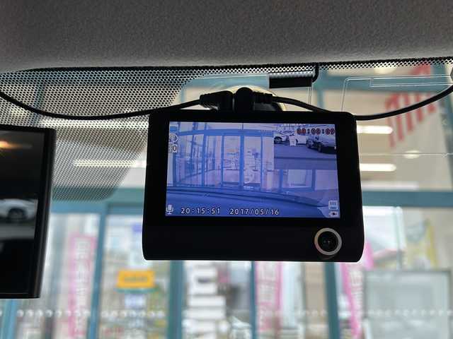 トヨタ カローラ フィールダー 1．5G 愛知県 2014(平26)年 10.6万km ブラックマイカ ワンオーナー/禁煙車/純正メモリナビ/　AM/FM/BT/CD/DVD/フルセグTV/社外ドラレコ/純正フロアマット/ルーフレール/横滑り防止装置/電格ミラー/Wエアバッグ/カーテンエアバッグ/保証書/スペアキー