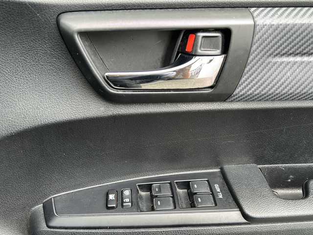 トヨタ カローラ フィールダー 1．5G 愛知県 2014(平26)年 10.6万km ブラックマイカ ワンオーナー/禁煙車/純正メモリナビ/　AM/FM/BT/CD/DVD/フルセグTV/社外ドラレコ/純正フロアマット/ルーフレール/横滑り防止装置/電格ミラー/Wエアバッグ/カーテンエアバッグ/保証書/スペアキー
