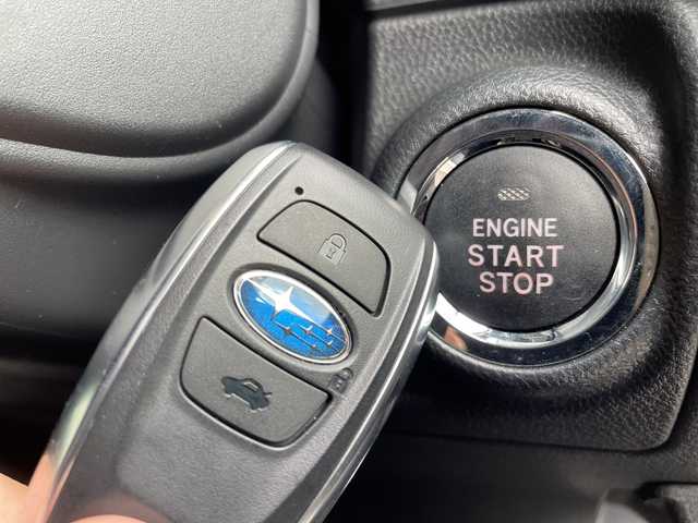 スバル フォレスター ハイブリッド アドバンス 愛知県 2022(令4)年 1.1万km マグネタイトグレーメタリック ALPINEナビ/レーダークルーズコントロール/シートヒーター　全席/バックカメラ/電動リアゲート/パワーシート/コーナーセンサー/純正アルミホイール/ブラインドスポットモニター/４WD/パドルシフト/ステアリングヒーター/インテリジェントミラー/レーンキープアシスト/ドライブレコーダー/ETC/衝突軽減システム/フルセグ/CD DVD/Bluetooth/ステアリングスイッチ/スマートキー/プッシュスタート