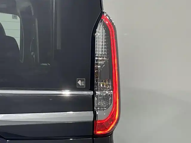 日産 ルークス ハイウェイスター X 愛知県 2025(令7)年 0.3万km ブラック Apple Car Play/・AM/FM/Bluetooth/衝突軽減システム/両側パワースライド/全方位カメラ/オートエアコン/オートライト/LEDヘッドライト/純正14インチアルミホイル/プッシュスタートボタン/スマートキー/スペアキー/純正フロアマット/保証書/取扱説明書