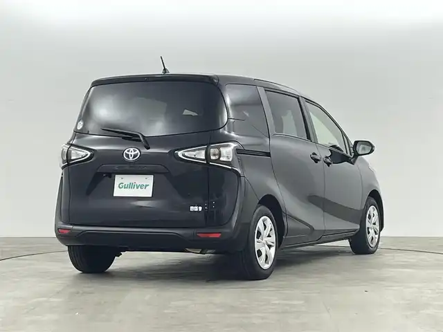トヨタ シエンタ ハイブリッド G 福島県 2022(令4)年 3.2万km ブラックマイカ トヨタセーフティセンス/・衝突軽減ブレーキ　/・車線逸脱警報装置　/・オートハイビーム　/・ふらつき警報　/純正ナビゲーション/・型式：AVIC-R2503/・Bluetooth/TV/CD/DVD/AM・FM/CD/DVD/・バックカメラ/・ETC/前方ドライブレコーダー/革巻きステアリング/・ステアリングスイッチ/両側パワースライドドア/プッシュスタート/・スマートキー/LEDライト/・オートライト/・ヘッドライトリベライザー/電動格納ミラー/純正フロアマット