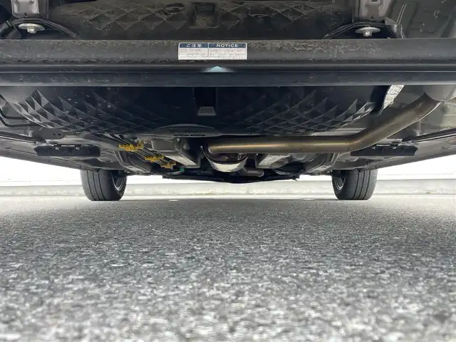 トヨタ ルーミー カスタムG－T 滋賀県 2021(令3)年 4.4万km クールバイオレットクリスタルシャイン 純正９インチディスプレイオーディオ/・Ｂｌｕｅｔｏｏｔｈ/フルセグ/・USB/HDMI/バックカメラ/革巻きステアリング/ステアリングリモコン/ドライブレコーダー/ETC/両側パワースライド/クリアランスソナー/衝突被害軽減システム/スマートアシスト/・衝突警報機能/・先行車発進お知らせ/・標識認識機能/・ふらつき警報/・アダプティブクルーズコントロール/・路側逸脱警報/・車線逸脱警報機能/電動格納ウィンカーミラー/スマートキー/プッシュスタート