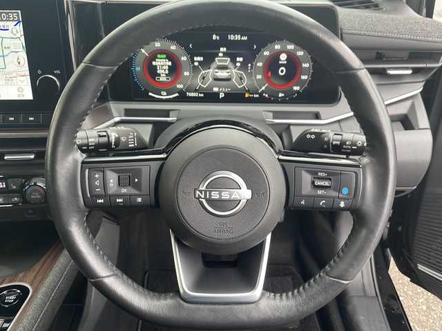 日産 オーラ G FOUR レザーエディション 岩手県 2022(令4)年 7.7万km 黒 ＢＯＳＥサウンド　純正９型ナビ　プロパイロット　全周囲Ｃ　ＨＤＭＩ　デジタルインナーミラー　本革シートヒーター　ＧＰＳレーダー　キャンセラー付フルセグ　ＥＴＣ２．　Ｑｉワイヤレス充電　ドラレコ　ＢＳＭ