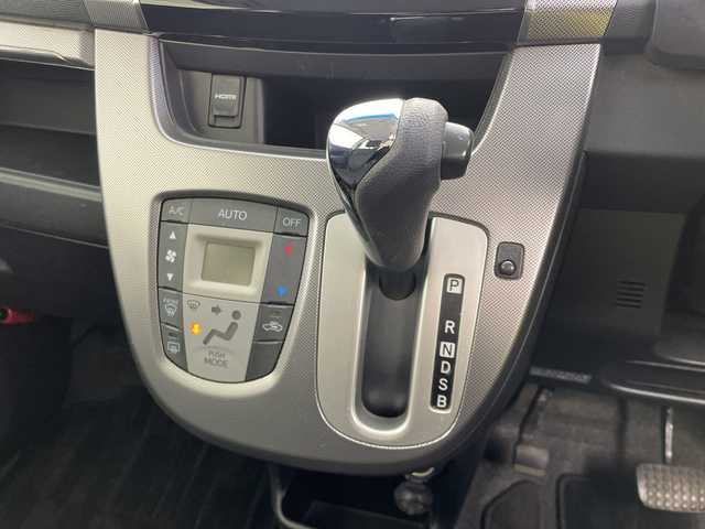 ダイハツ ムーヴ カスタム X VSスマセレ SA&SN 愛知県 2014(平26)年 7.1万km パールホワイトⅢ 純正ナビ/・Ｂｌｕｅｔｏｏｔｈ/・ワンセグ/・ＨＤＭＩ/・ＤＶＤ/ＣＤ/バックカメラ/衝突軽減/オートライト/アイドリングストップ/スマートキー/エンジンスタートボタン