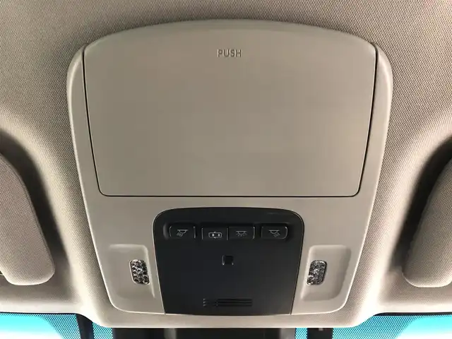 トヨタ カムリ G 愛知県 2018(平30)年 4万km エモーショナルレッド トヨタセーフティセンス/　・プリクラッシュセーフティ/　・アダプティブクルーズコントロール/　・レーンキープアシスト/　・クリアランスソナー/純正ナビ/　ＢＴ／フルセグＴＶ／ＡｐｐｌｅＣａｒＰｌａｙ／ＡｎｄｒｏｉｄＡｕｔｏ）/バックカメラ/ＥＴＣ/純正ドラレコ/運転席パワーシート/純正１７インチＡＷ