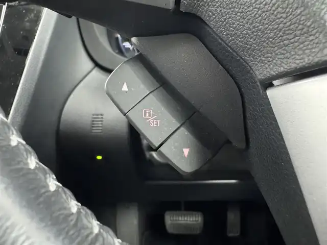スバル フォレスター S－リミテッド スマートED 愛知県 2018(平30)年 4.1万km クリスタルホワイトP 社外ナビ（CARROZZERIA）/（フルセグ／ＢＴ／ＣＤ／ＤＶＤ）　/レーダークルーズコントロール/パドルシフト/バックカメラ/衝突被害軽減システム　/ハーフレザーシート/前席シートヒーター/レーンキープアシスト/フルフラットシート/ＥＴＣ/純正ＡＷ/ＳＲＨ