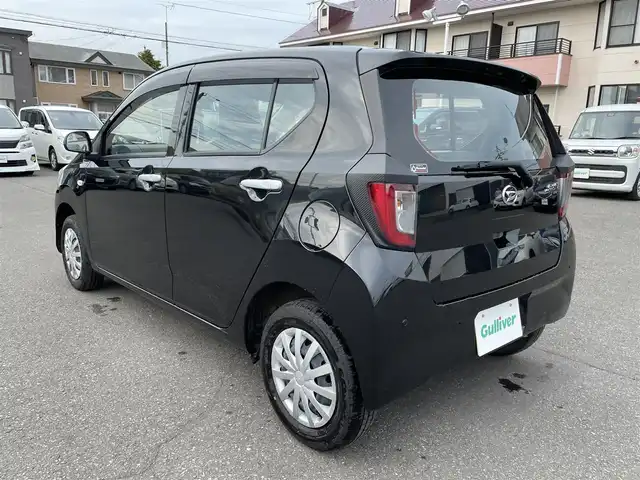 ダイハツ ミラ イース L SAⅢ 道央・札幌 2022(令4)年 4.4万km ブラックマイカメタリック 登録時走行距離　43847km/　4　W　D　/寒冷地仕様/スマートアシストIII/・衝突軽減ブレーキ/・オートマチックハイビーム/純正ディーラーOPナビ/(AM/FM/CD/iPod/BT)/フルセグTV/前後コーナーセンサー/オートライト/純正ゴムマット/ライトレベライザー/USBポート2口あり