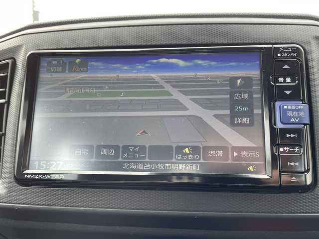 ダイハツ ミラ イース L SAⅢ 道央・札幌 2022(令4)年 4.4万km ブラックマイカメタリック 登録時走行距離　43847km/　4　W　D　/寒冷地仕様/スマートアシストIII/・衝突軽減ブレーキ/・オートマチックハイビーム/純正ディーラーOPナビ/(AM/FM/CD/iPod/BT)/フルセグTV/前後コーナーセンサー/オートライト/純正ゴムマット/ライトレベライザー/USBポート2口あり