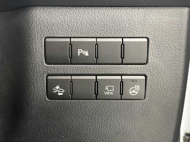 レクサス ＮＸ 200t Iパッケージ 茨城県 2014(平26)年 4.8万km ソニッククォーツ ３眼ＬＥＤヘッドライト　/ステアリングヒーター　/衝突被害軽減ブレーキ　/ＢＳＭ　/シートヒーター　/シートメモリ　/パワーシート　/バックカメラ　/追従型クルーズコントロール　/ビルドインＥＴＣ　/コーナーセンサー