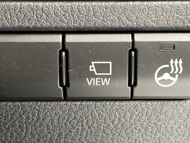 レクサス ＮＸ 200t Iパッケージ 茨城県 2014(平26)年 4.8万km ソニッククォーツ ３眼ＬＥＤヘッドライト　/ステアリングヒーター　/衝突被害軽減ブレーキ　/ＢＳＭ　/シートヒーター　/シートメモリ　/パワーシート　/バックカメラ　/追従型クルーズコントロール　/ビルドインＥＴＣ　/コーナーセンサー
