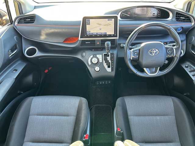 トヨタ シエンタ ハイブリッド ファンベースG 岐阜県 2021(令3)年 8.6万km ブラックマイカ/ベージュ 2トーン 登録時走行距離85435km/純正9インチナビ/全方位カメラ/フルセグテレビ/バックカメラ/両側パワースライドドア/クルーズコントロール/レーンキープアシスト/プリクラッシュ/ドライブレコーダー/シートヒーター/ステアリングヒーター/純正ホイールサマータイヤ有/ツートンカラー/禁煙車/ETC/フォグランプ/LEDヘッドライト