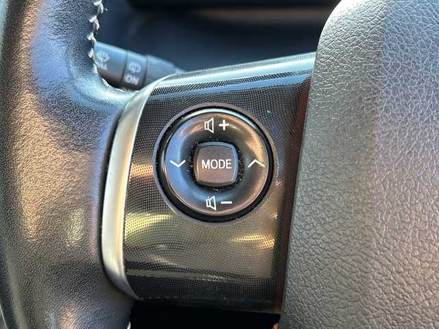 トヨタ シエンタ ハイブリッド ファンベースG 岐阜県 2021(令3)年 8.6万km ブラックマイカ/ベージュ 2トーン 登録時走行距離85435km/純正9インチナビ/全方位カメラ/フルセグテレビ/バックカメラ/両側パワースライドドア/クルーズコントロール/レーンキープアシスト/プリクラッシュ/ドライブレコーダー/シートヒーター/ステアリングヒーター/純正ホイールサマータイヤ有/ツートンカラー/禁煙車/ETC/フォグランプ/LEDヘッドライト