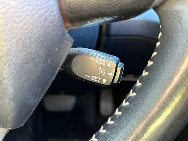 トヨタ シエンタ ハイブリッド ファンベースG 岐阜県 2021(令3)年 8.6万km ブラックマイカ/ベージュ 2トーン 登録時走行距離85435km/純正9インチナビ/全方位カメラ/フルセグテレビ/バックカメラ/両側パワースライドドア/クルーズコントロール/レーンキープアシスト/プリクラッシュ/ドライブレコーダー/シートヒーター/ステアリングヒーター/純正ホイールサマータイヤ有/ツートンカラー/禁煙車/ETC/フォグランプ/LEDヘッドライト