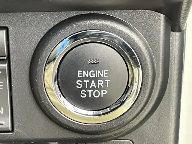 トヨタ ルーミー カスタムG－T 千葉県 2021(令3)年 1.8万km パールホワイトⅢ 禁煙車/純正9インチナビ/・NSZT-Y68T/・CD/DVD/BT/フルセグ/スマートアシスト/衝突被害軽減ブレーキ/車線逸脱警報/全方位カメラ/両側パワースライドドア/レーダークルーズコントロール/コーナーセンサー/電動パーキングブレーキ/ブレーキホールド/LEDヘッドライト/オートライト/オートハイビーム/フォグライト/スマートキー/スペアキー/ビルトインETC2.0