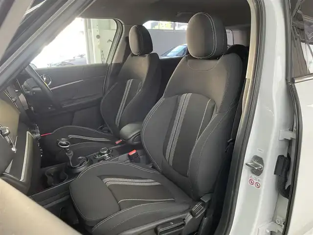 ＭＩＮＩ ミニ クロスオーバー クーパー S 兵庫県 2019(平31)年 5.3万km ライトホワイト ライトホワイトソリッド/純正ナビ/バックカメラ/ＥＴＣ/前後コーナーセンサー/LEDヘッドライト/ACC/スマートキー