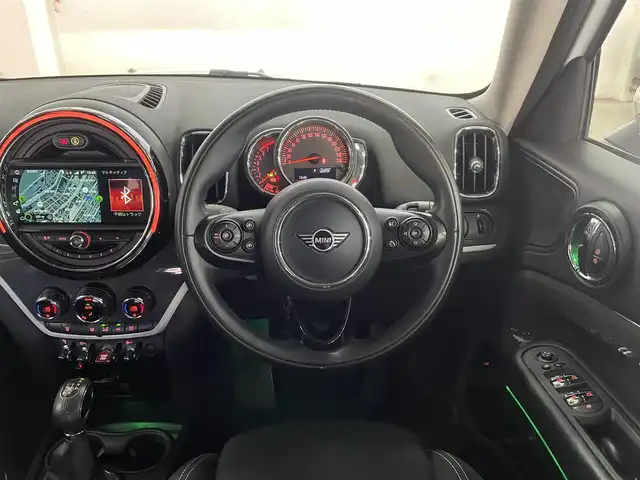 ＭＩＮＩ ミニ クロスオーバー クーパー S 兵庫県 2019(平31)年 5.3万km ライトホワイト ライトホワイトソリッド/純正ナビ/バックカメラ/ＥＴＣ/前後コーナーセンサー/LEDヘッドライト/ACC/スマートキー