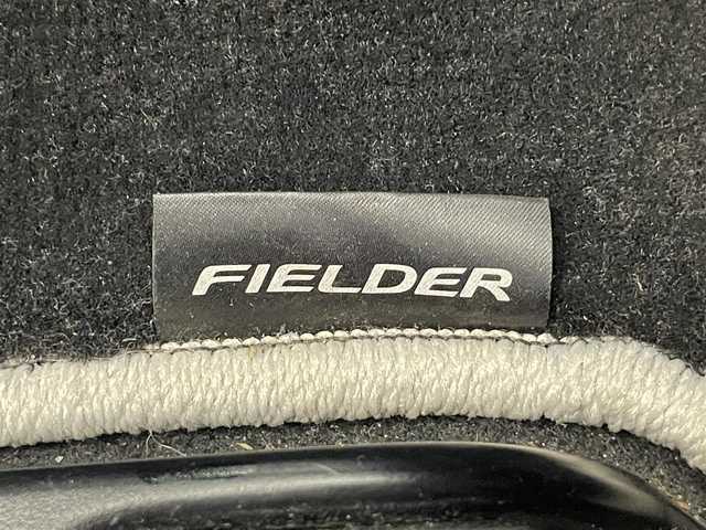 トヨタ カローラ フィールダー ハイブリッドG ダブルバイビー 愛知県 2016(平28)年 8万km ブラックマイカ 純正ナビ　フルセグＴＶ　Ｂｌｕｅｔｏｏｔｈ　バックカメラ　シートヒーター　黒ハーフレザー　セーフティセンス　衝突軽減　レーンキープ　オートハイビーム　ＬＥＤヘッドライト　ＥＴＣ　スマートキー　禁煙車