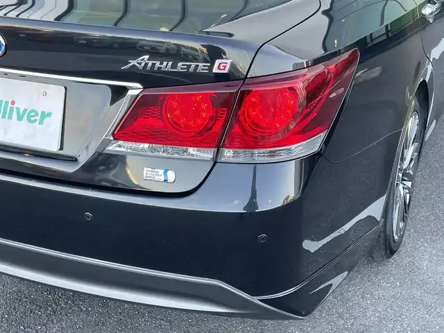 トヨタ クラウン ハイブリッド アスリートG 香川県 2013(平25)年 7.8万km プレシャスブラックパール プリクラッシュセーフティシステム/純正8インチナビゲーション/【AM/FM/BT/TV】/パノラミックビューモニター/ブラックレザーシート/シートヒーター/シートメモリー/ベンチレーション/インテリジェントクリアランスソナー/パワーシート/ビルトインETC/革巻きステアリング/ステアリングリモコン/レーダークルーズコントロール/HIDライト/フォグランプ/純正18インチアルミホイール/純正フロアマット/スマートキー/プッシュスタート