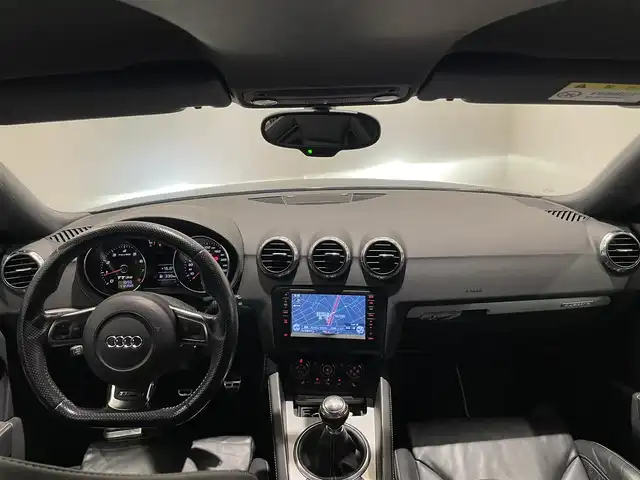 アウディ ＴＴＲＳ クーペ 愛知県 2010(平22)年 5.1万km 紺Ｍ ＲＡＹＳアルミホイール　/車高調　/スポーツレザーシート/シートヒーター　/純正ナビ　/Ｂｌｕｅｔｏｏｔｈ　/フルセグＴＶ　/ＨＤＤ　/クルーズコントロール　/ＥＴＣ/HID/ウィンカーミラー