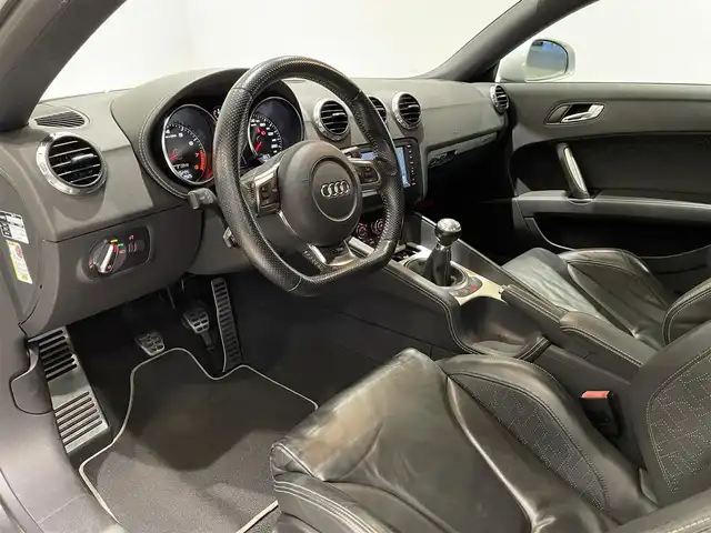 アウディ ＴＴＲＳ クーペ 愛知県 2010(平22)年 5.1万km 紺Ｍ ＲＡＹＳアルミホイール　/車高調　/スポーツレザーシート/シートヒーター　/純正ナビ　/Ｂｌｕｅｔｏｏｔｈ　/フルセグＴＶ　/ＨＤＤ　/クルーズコントロール　/ＥＴＣ/HID/ウィンカーミラー