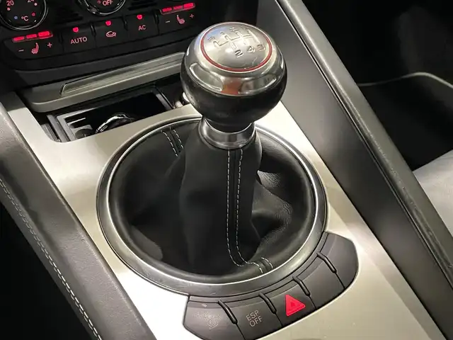 アウディ ＴＴＲＳ クーペ 愛知県 2010(平22)年 5.1万km 紺Ｍ ＲＡＹＳアルミホイール　/車高調　/スポーツレザーシート/シートヒーター　/純正ナビ　/Ｂｌｕｅｔｏｏｔｈ　/フルセグＴＶ　/ＨＤＤ　/クルーズコントロール　/ＥＴＣ/HID/ウィンカーミラー