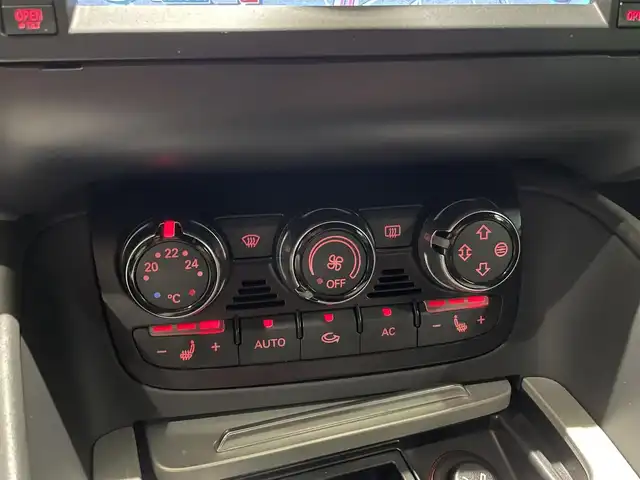 アウディ ＴＴＲＳ クーペ 愛知県 2010(平22)年 5.1万km 紺Ｍ ＲＡＹＳアルミホイール　/車高調　/スポーツレザーシート/シートヒーター　/純正ナビ　/Ｂｌｕｅｔｏｏｔｈ　/フルセグＴＶ　/ＨＤＤ　/クルーズコントロール　/ＥＴＣ/HID/ウィンカーミラー