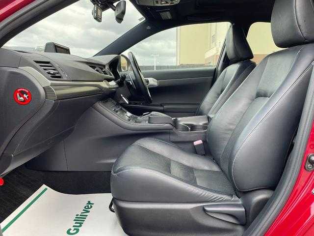 レクサス ＣＴ 200h Fスポーツ 山形県 2011(平23)年 6.1万km レッドマイカクリスタルシャイン サンルーフ/純正HDDナビ/　　【CD DVD BT フルセグ USB AUX】/バックカメラ/クルーズコントロール/LEDオートヘッドライト/レザーシート/パワーシート/シートヒーター/純正17インチアルミホイール/ドライブレコーダー/コーナーセンサー/ステアリングスイッチ/パドルシフト/電動格納ウィンカーミラー/フォグランプ/スマートキー×2/カードキー/ETC