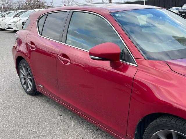 レクサス ＣＴ 200h Fスポーツ 山形県 2011(平23)年 6.1万km レッドマイカクリスタルシャイン サンルーフ/純正HDDナビ/　　【CD DVD BT フルセグ USB AUX】/バックカメラ/クルーズコントロール/LEDオートヘッドライト/レザーシート/パワーシート/シートヒーター/純正17インチアルミホイール/ドライブレコーダー/コーナーセンサー/ステアリングスイッチ/パドルシフト/電動格納ウィンカーミラー/フォグランプ/スマートキー×2/カードキー/ETC